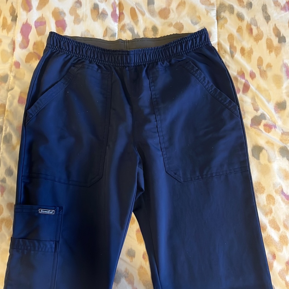 Small Navy Scrub Set - Picture 6 of 7